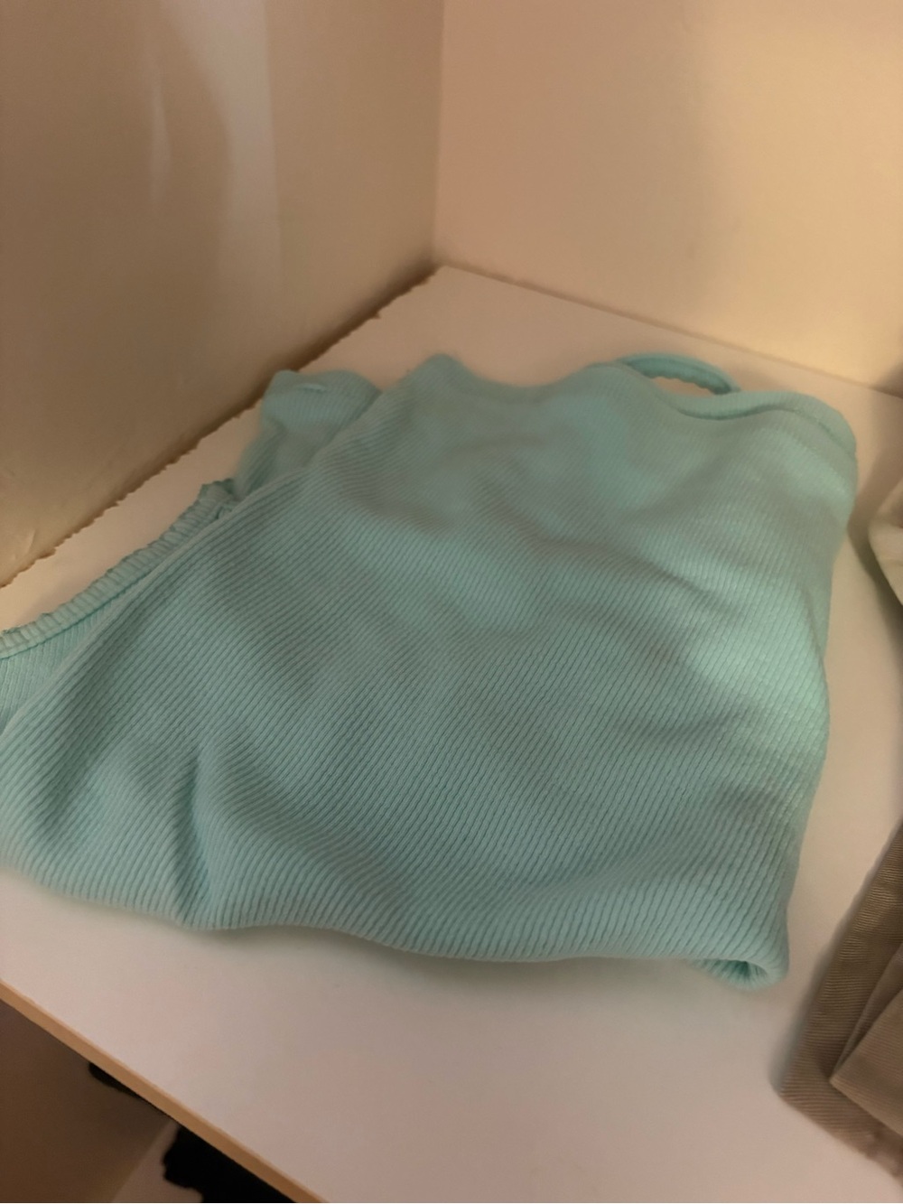 Y2K Turquoise Ribbed Spaghetti Strap Tank Top - Picture 4 of 4